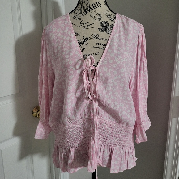 Pink Floral Blouse - Picture 1 of 6